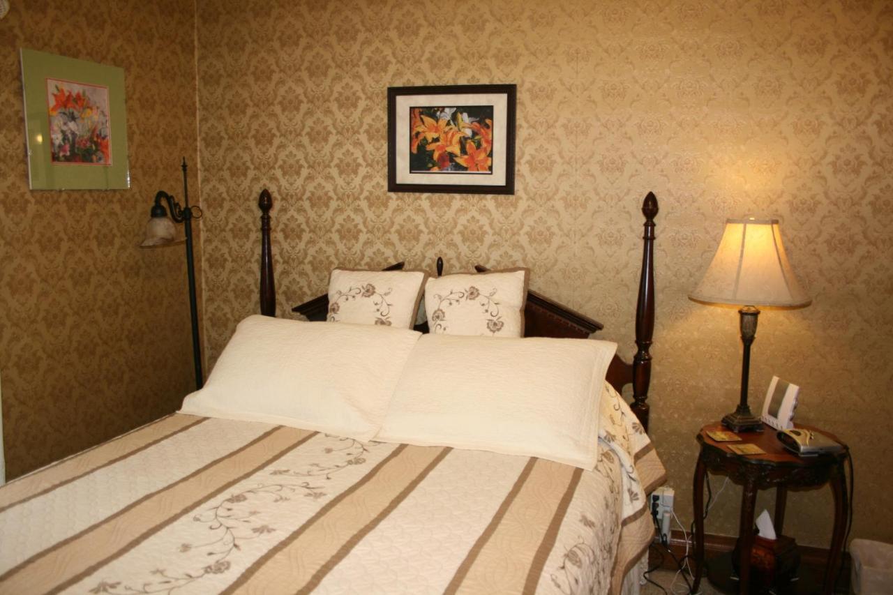 Serendipity Bed And Breakfast เซากาทัค ห้อง รูปภาพ